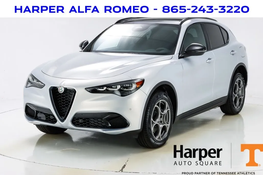 2025 Alfa Romeo Stelvio Sprint photo 1