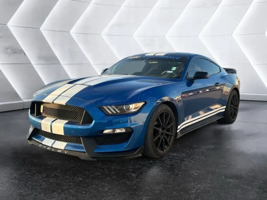 2017 Ford Mustang Shelby GT350 photo 1
