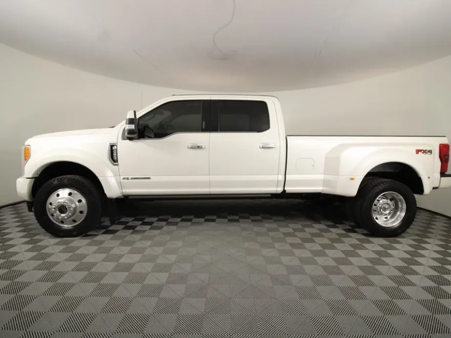 2019 Ford F-450 photo 1