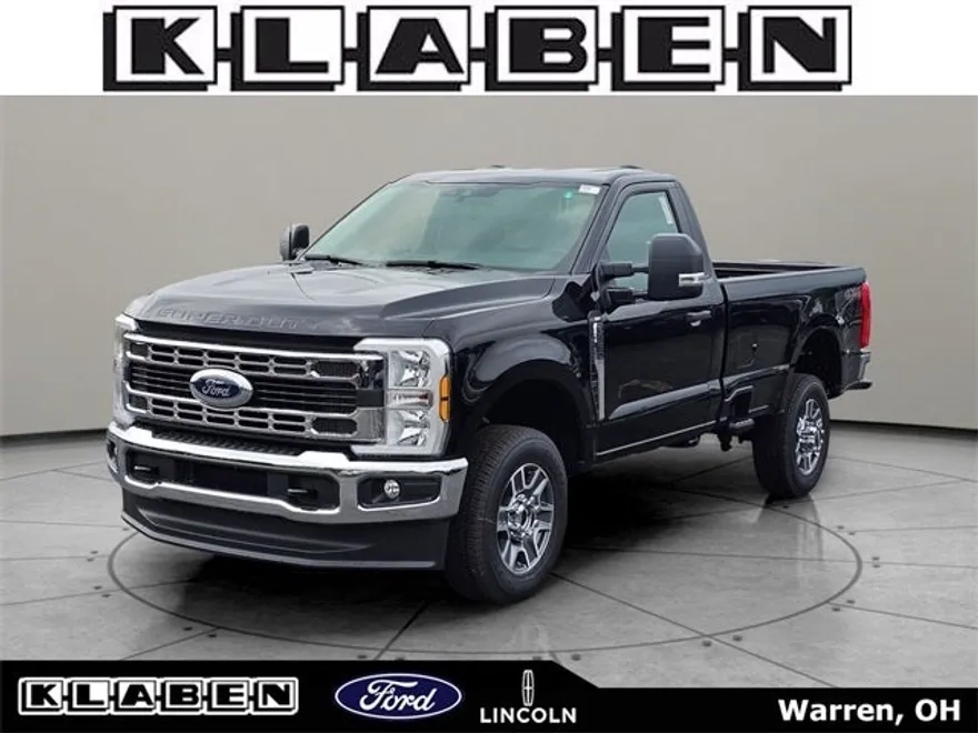 2025 Ford F-350 XLT photo 1
