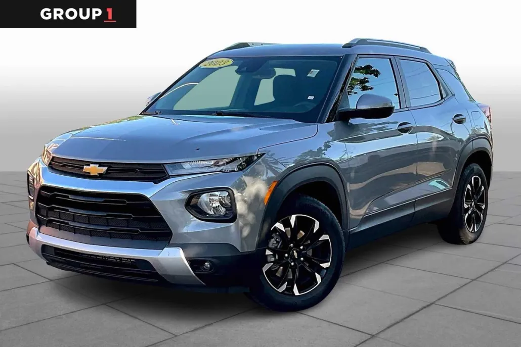 2023 Chevrolet Trailblazer LT photo 1