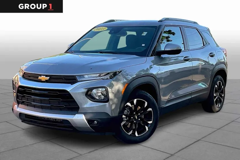 2023 Chevrolet Trailblazer LT photo 1