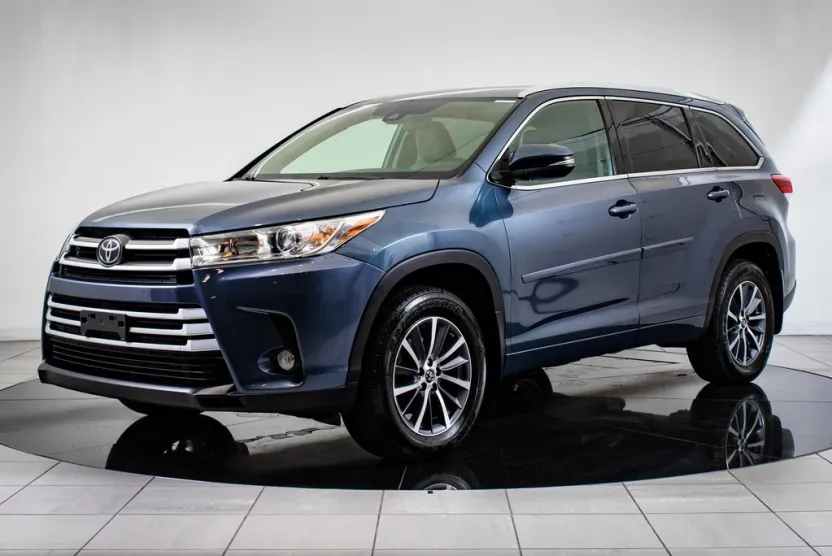2018 Toyota Highlander XLE photo 1