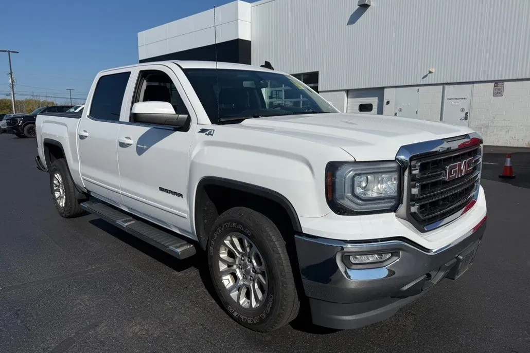2018 Gmc Sierra 1500 SLE photo 1