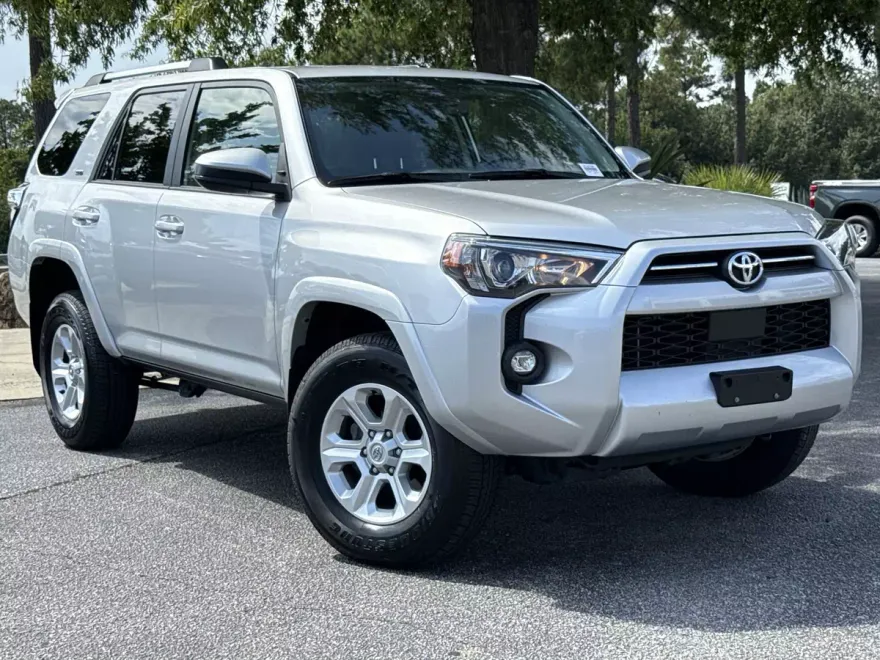 2024 Toyota 4Runner SR5 photo 1