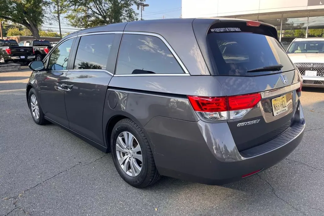 2014 Honda Odyssey EX-L photo 1