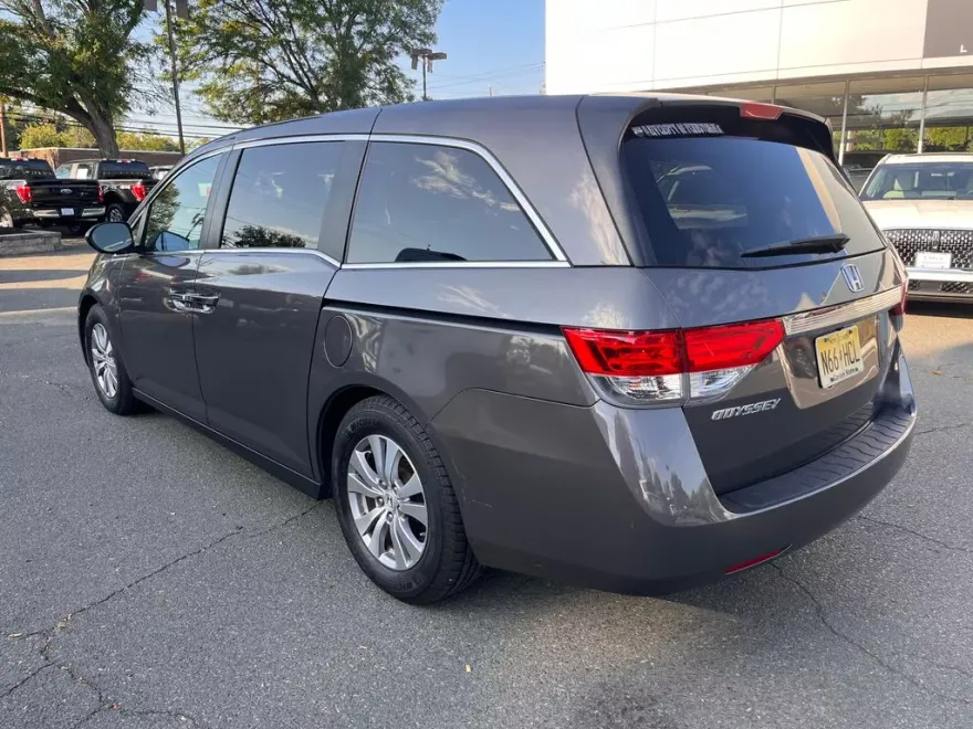 2014 Honda Odyssey EX-L photo 1