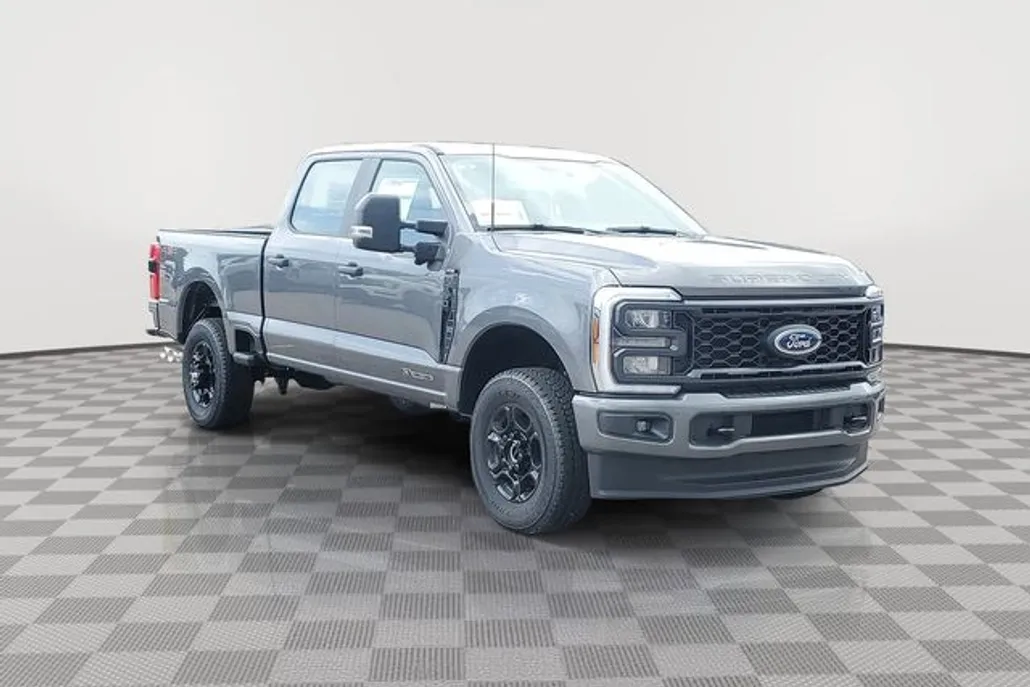 2025 Ford F-250 XL photo 1