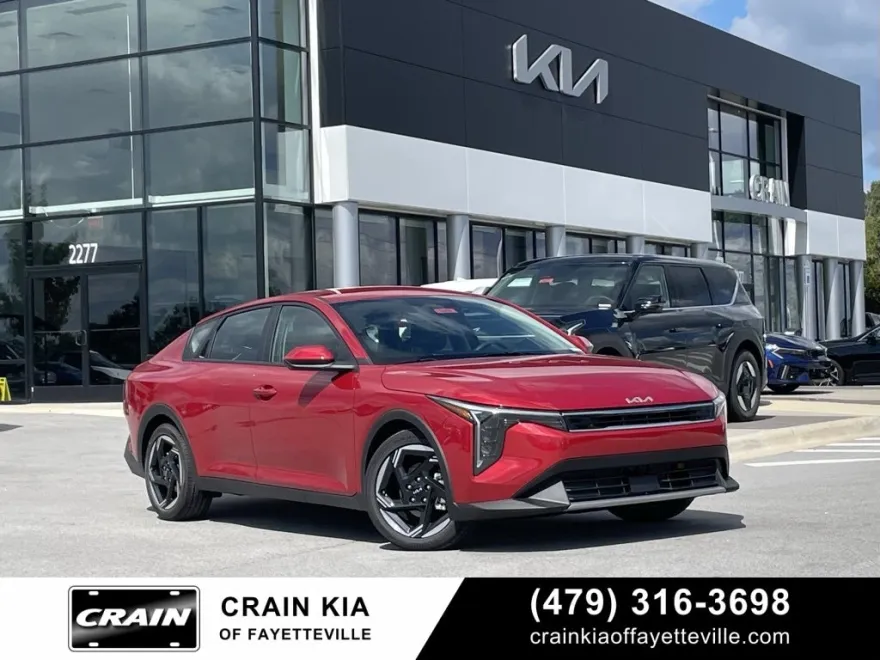 2025 Kia K4 EX photo 1