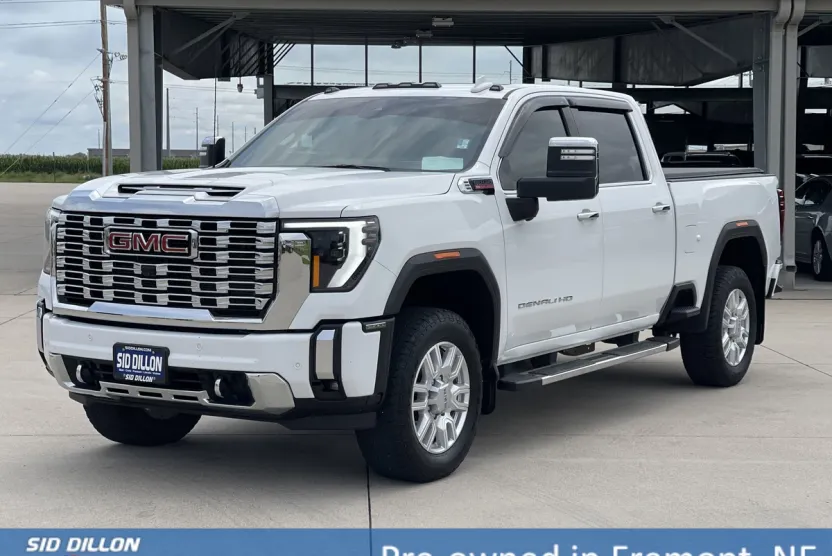 2024 Gmc Sierra 2500 HD Denali photo 1