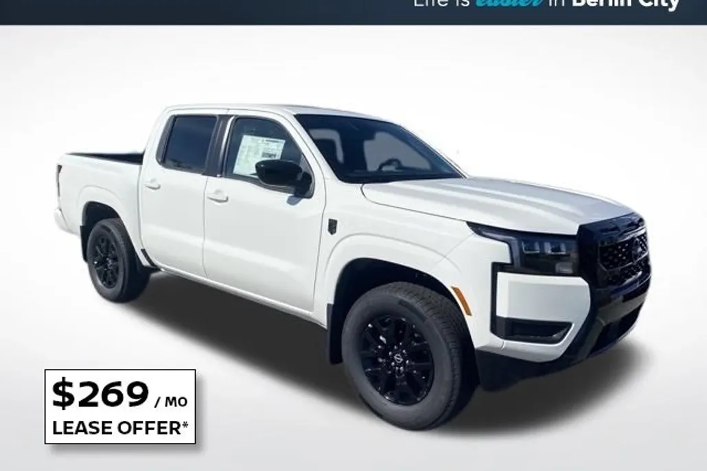 2026 Nissan Frontier Crew Cab SV photo 1