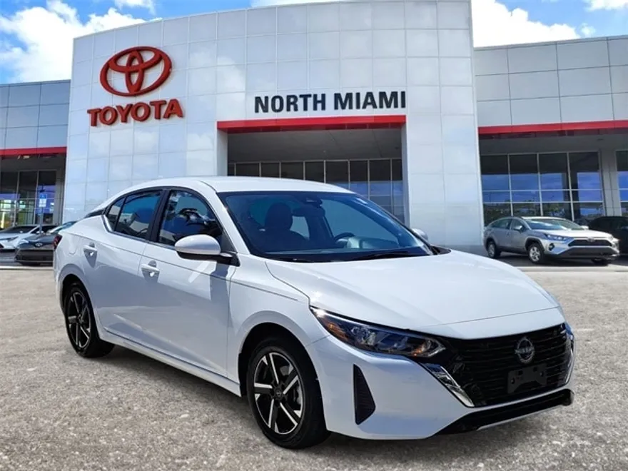 2025 Nissan Sentra SV photo 1