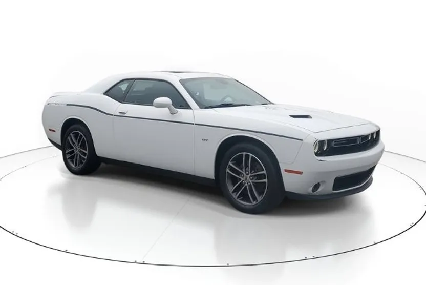 2018 Dodge Challenger GT photo 1