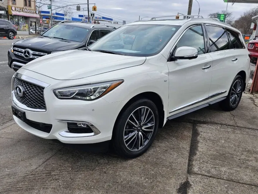 2020 Infiniti QX60 photo 1