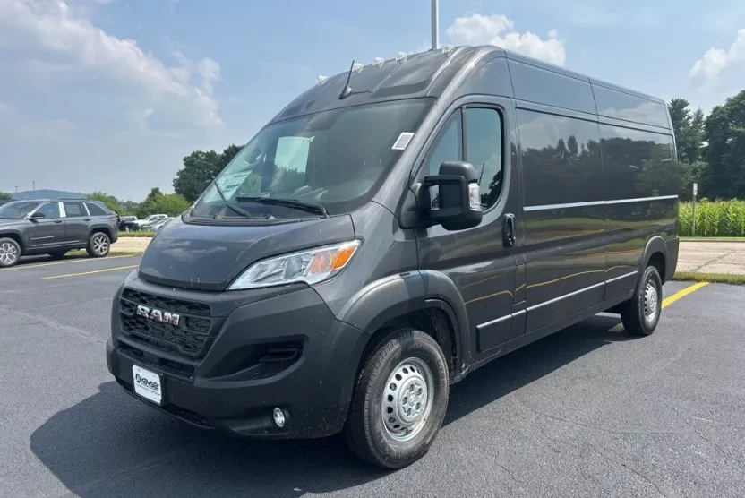 2025 Ram ProMaster 2500 Cargo Van photo 1