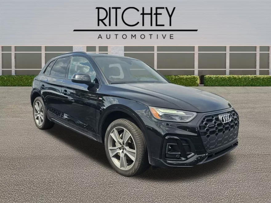 2025 Audi Q5 S line Premium photo 1