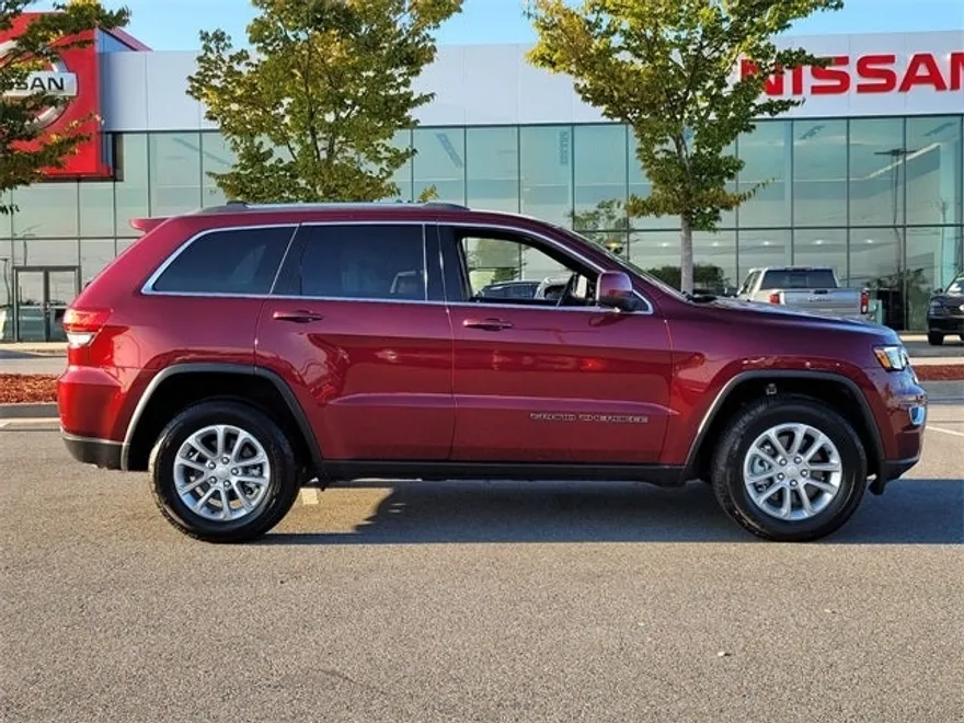 2021 Jeep Grand Cherokee Laredo E photo 1