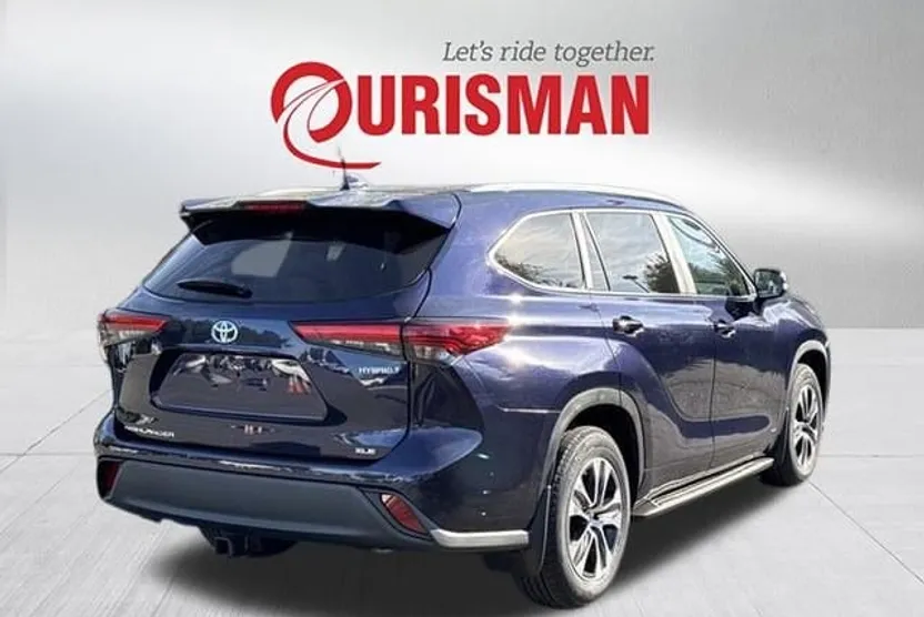 2023 Toyota Highlander Hybrid XLE photo 1