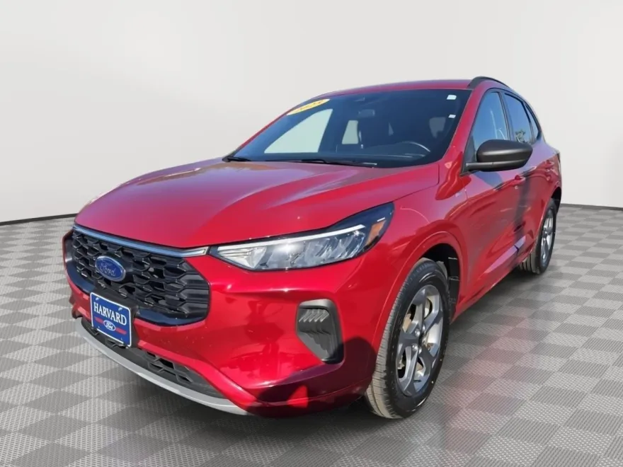 2023 Ford Escape ST-Line photo 1