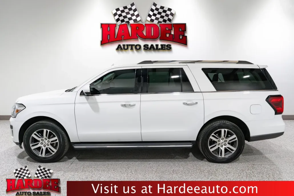 2023 Ford Expedition MAX Limited photo 1