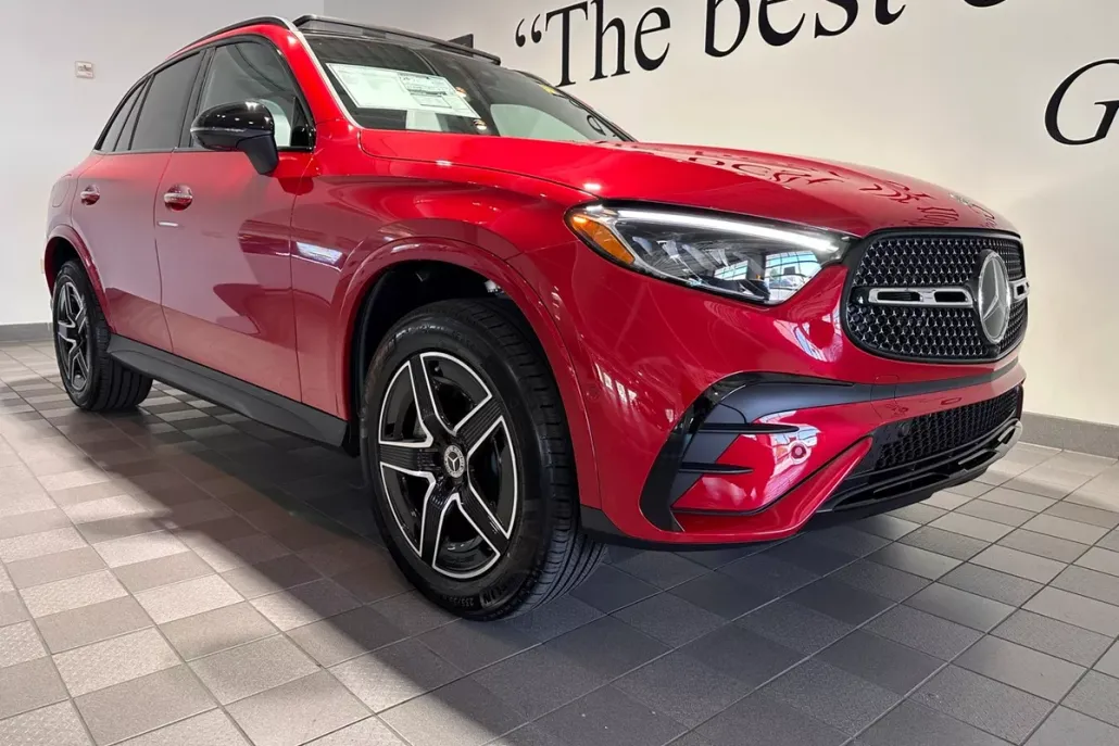 2026 Mercedes Benz GLC 300 4MATIC AMG photo 1