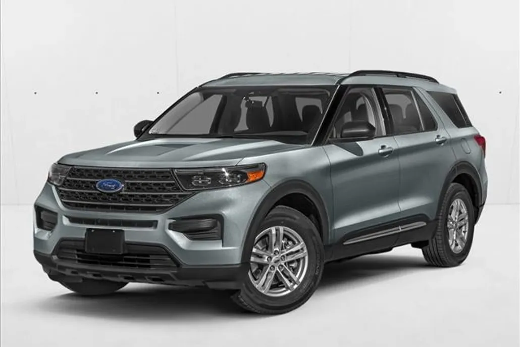 2024 Ford Explorer XLT photo 1