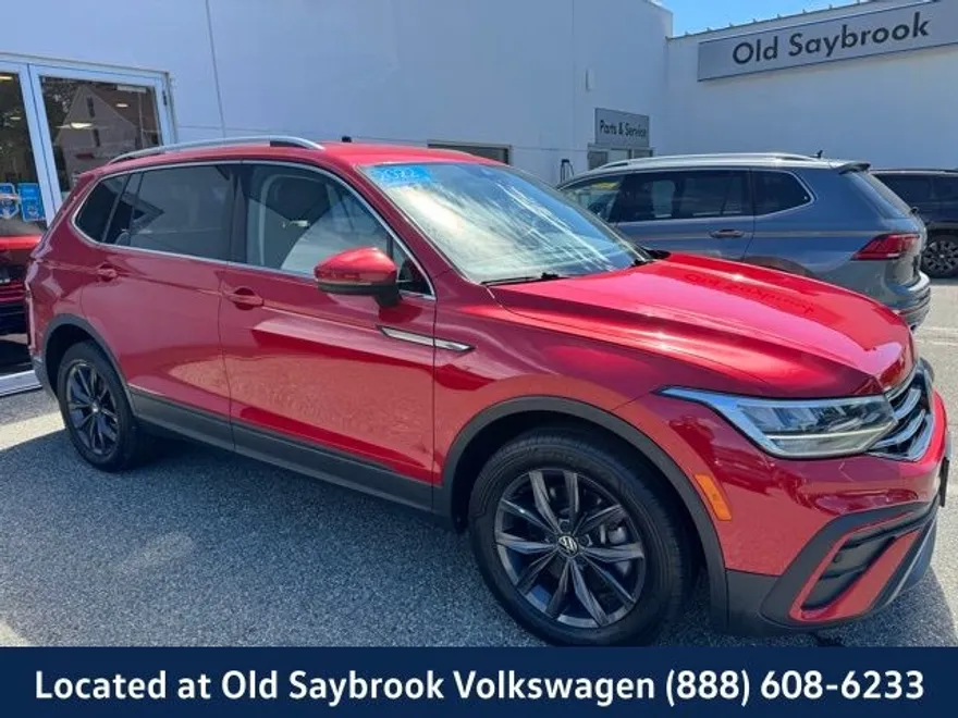 2022 Volkswagen Tiguan SE photo 1