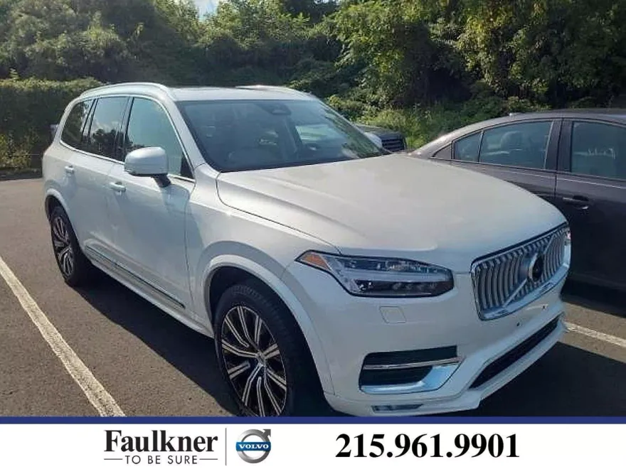 2024 Volvo XC90 B5 AWD Core photo 1
