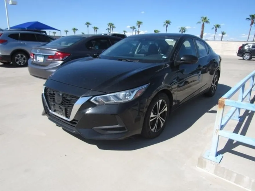 2022 Nissan Sentra SV photo 1