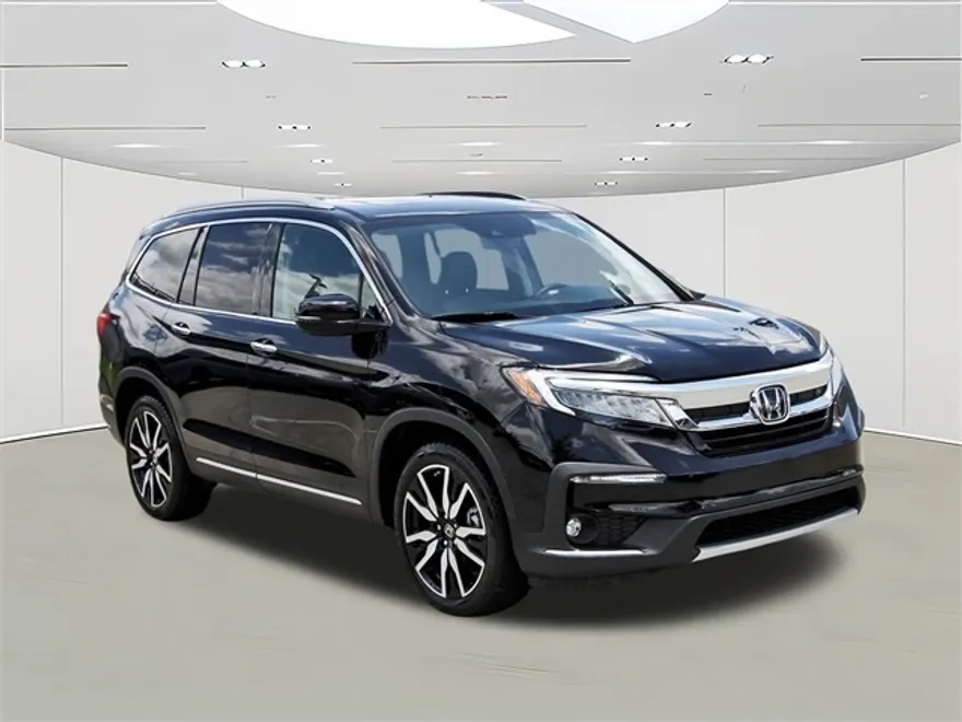 2020 Honda Pilot Touring photo 1