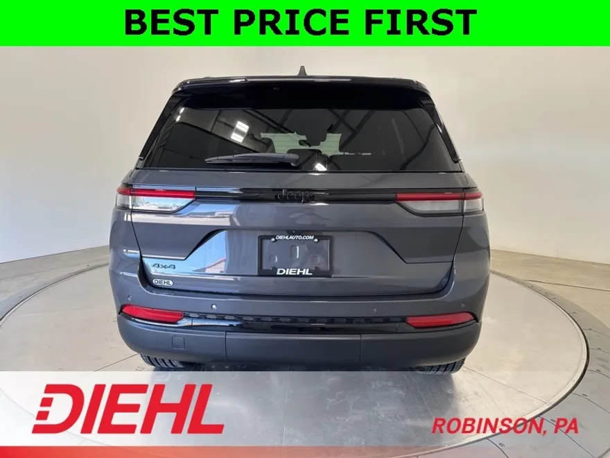 2025 Jeep Grand Cherokee Altitude photo 1