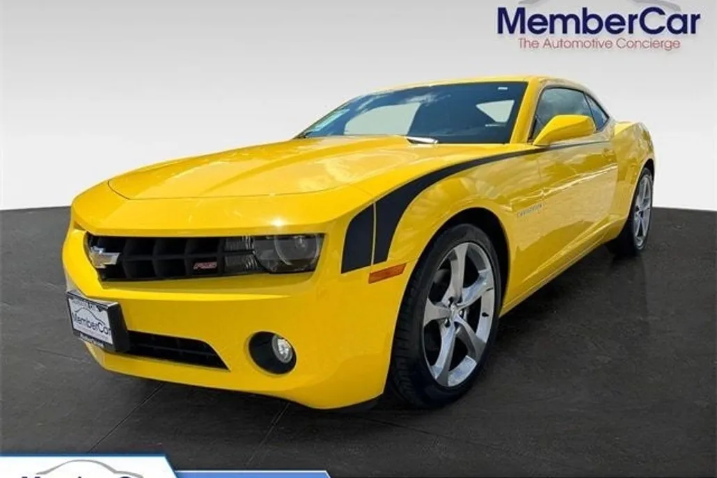 2013 Chevrolet Camaro Coupe 2LT photo 1