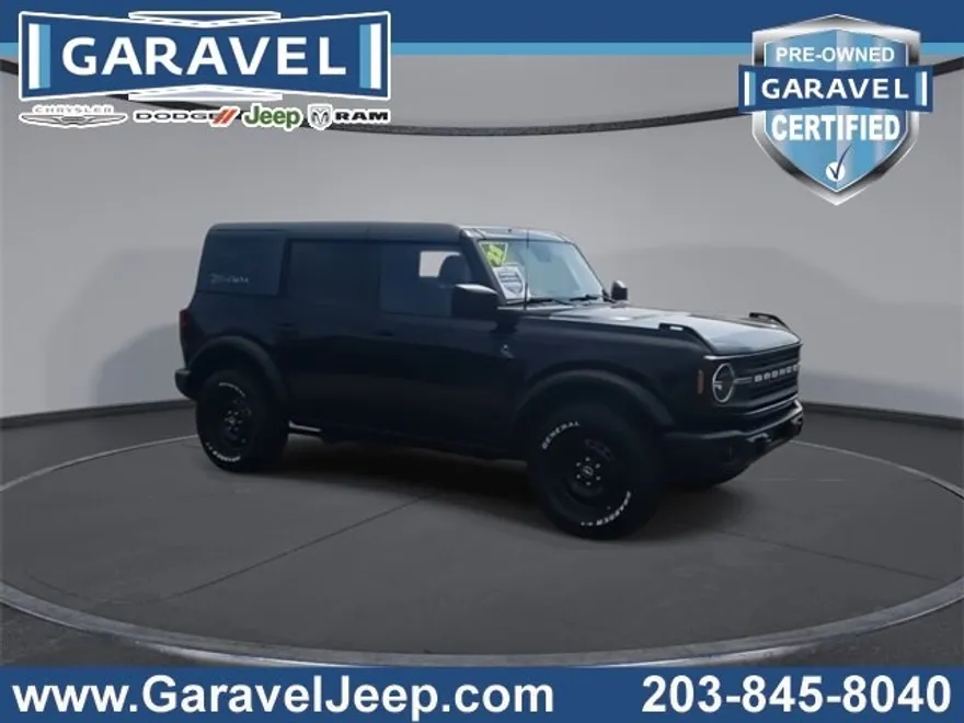2022 Ford Bronco Black Diamond photo 1