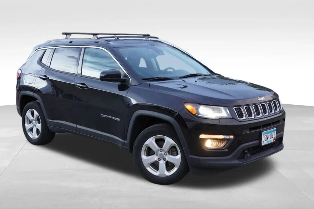2018 Jeep Compass Latitude photo 1