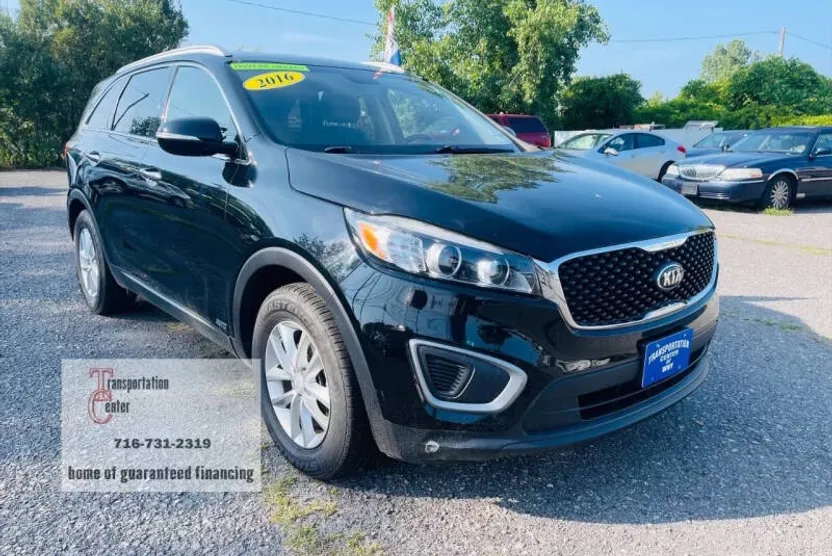 2016 Kia Sorento LX photo 1