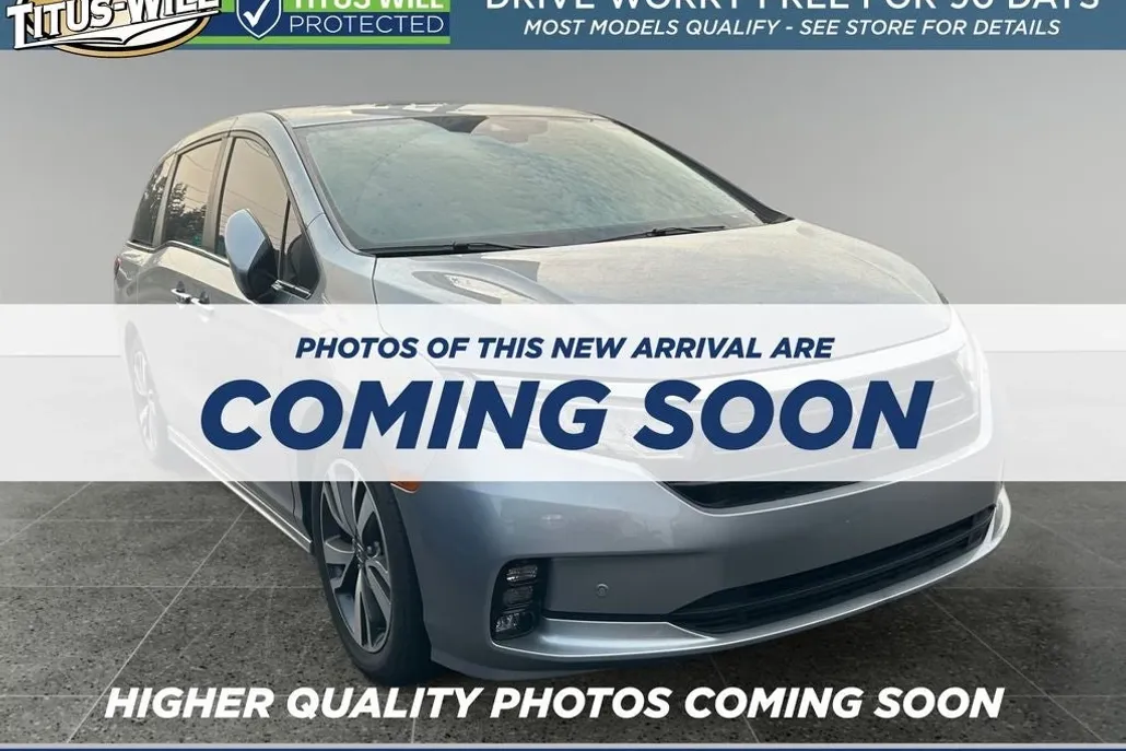 2023 Honda Odyssey Touring photo 1