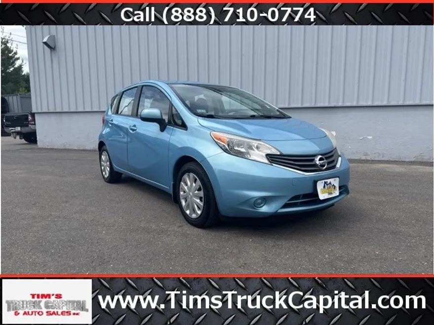 2014 Nissan Versa Note Plus photo 1