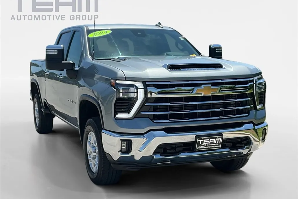 2024 Chevrolet Silverado 2500HD LTZ photo 1