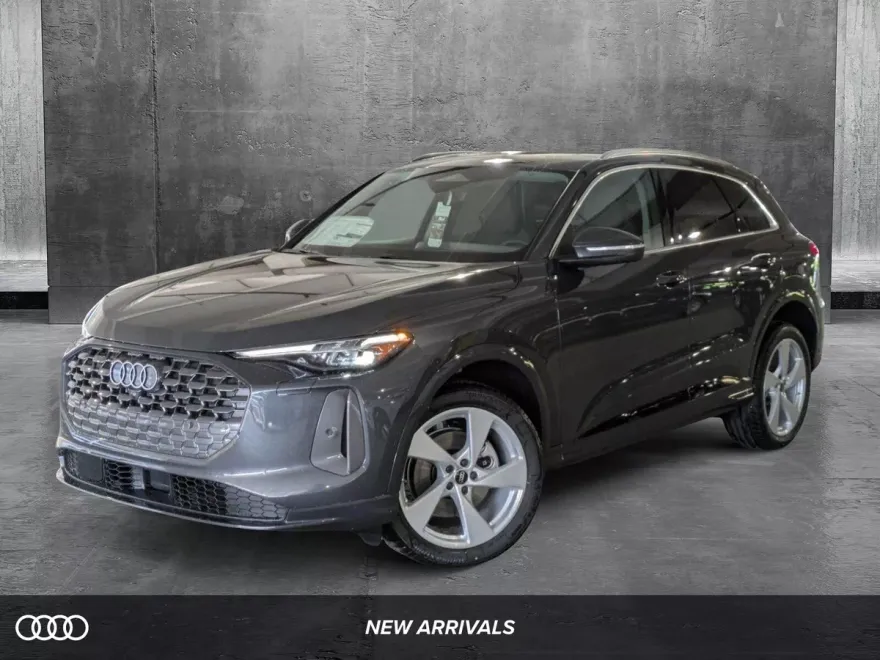 2025 Audi Q5 2.0T Premium Plus photo 1
