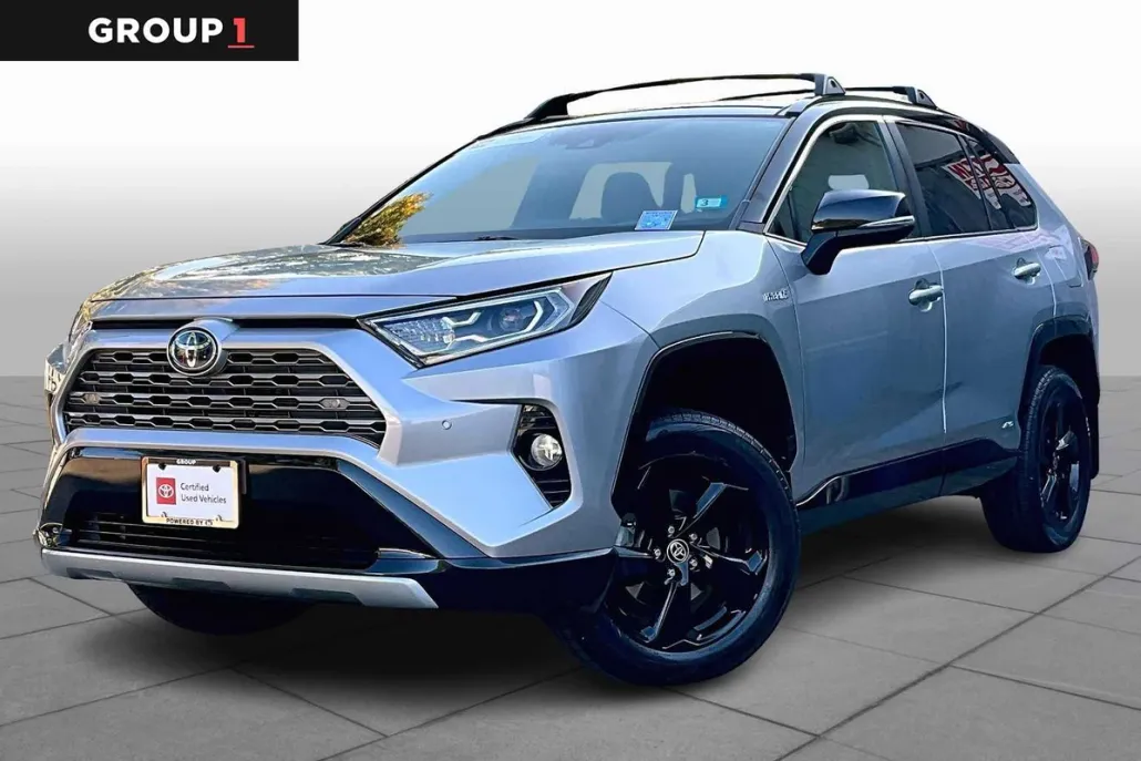 2021 Toyota RAV4 Hybrid XSE photo 1