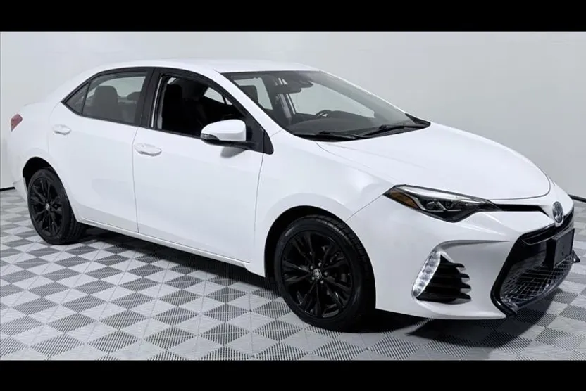 2017 Toyota Corolla XLE XSE Special Edition photo 1