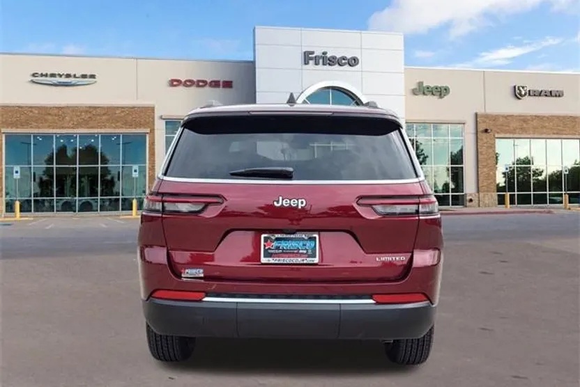 2025 Jeep Grand Cherokee Limited photo 1