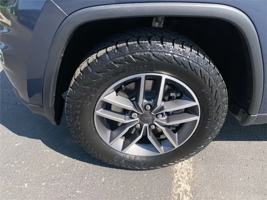 2021 Jeep Grand Cherokee Limited photo 1