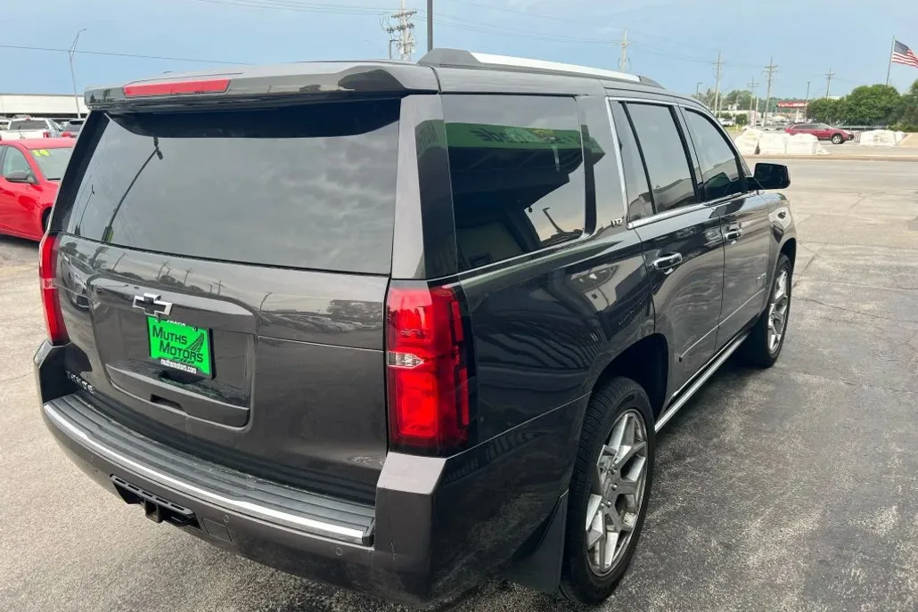 2016 Chevrolet Tahoe LTZ photo 1