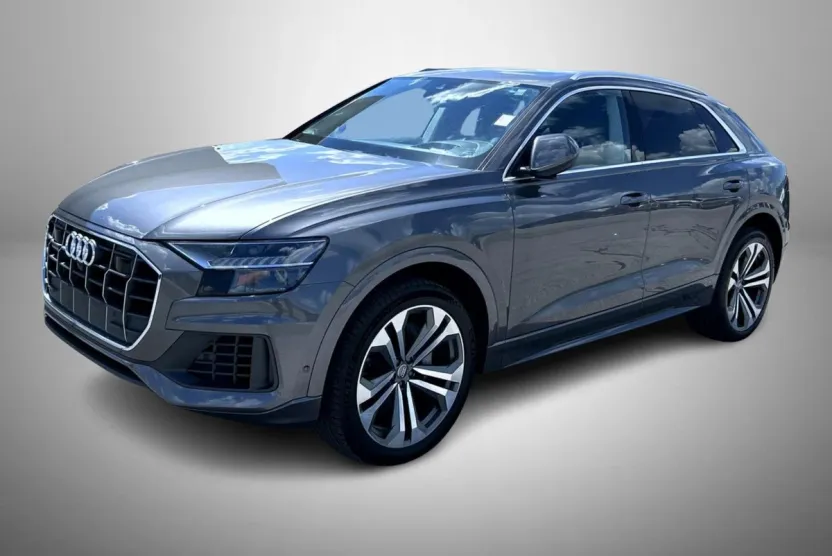 2019 Audi Q8 Prestige photo 1