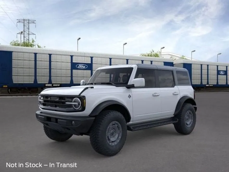 2025 Ford Bronco Outer Banks photo 1