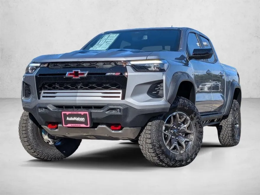 2026 Chevrolet Colorado ZR2 photo 1