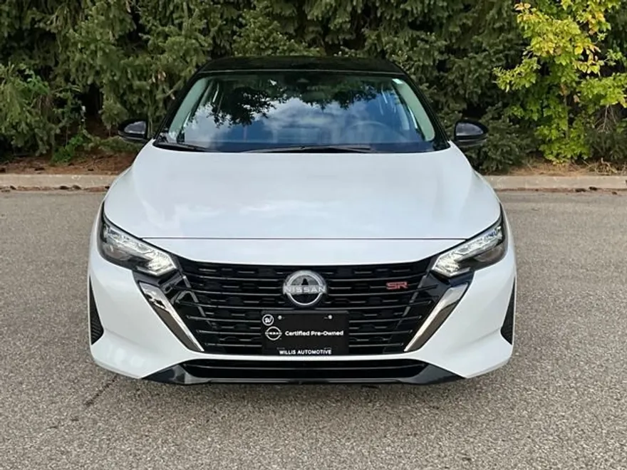 2025 Nissan Sentra SR photo 1