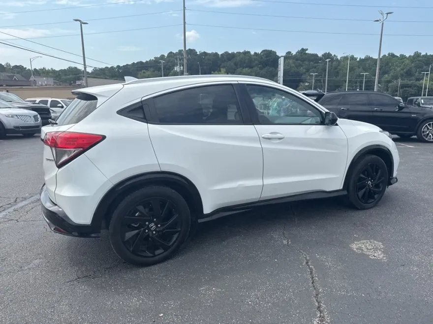 2022 Honda HR-V Sport photo 1