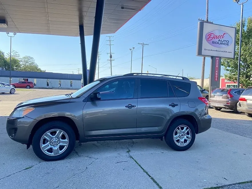 2012 Toyota RAV4 Base photo 1